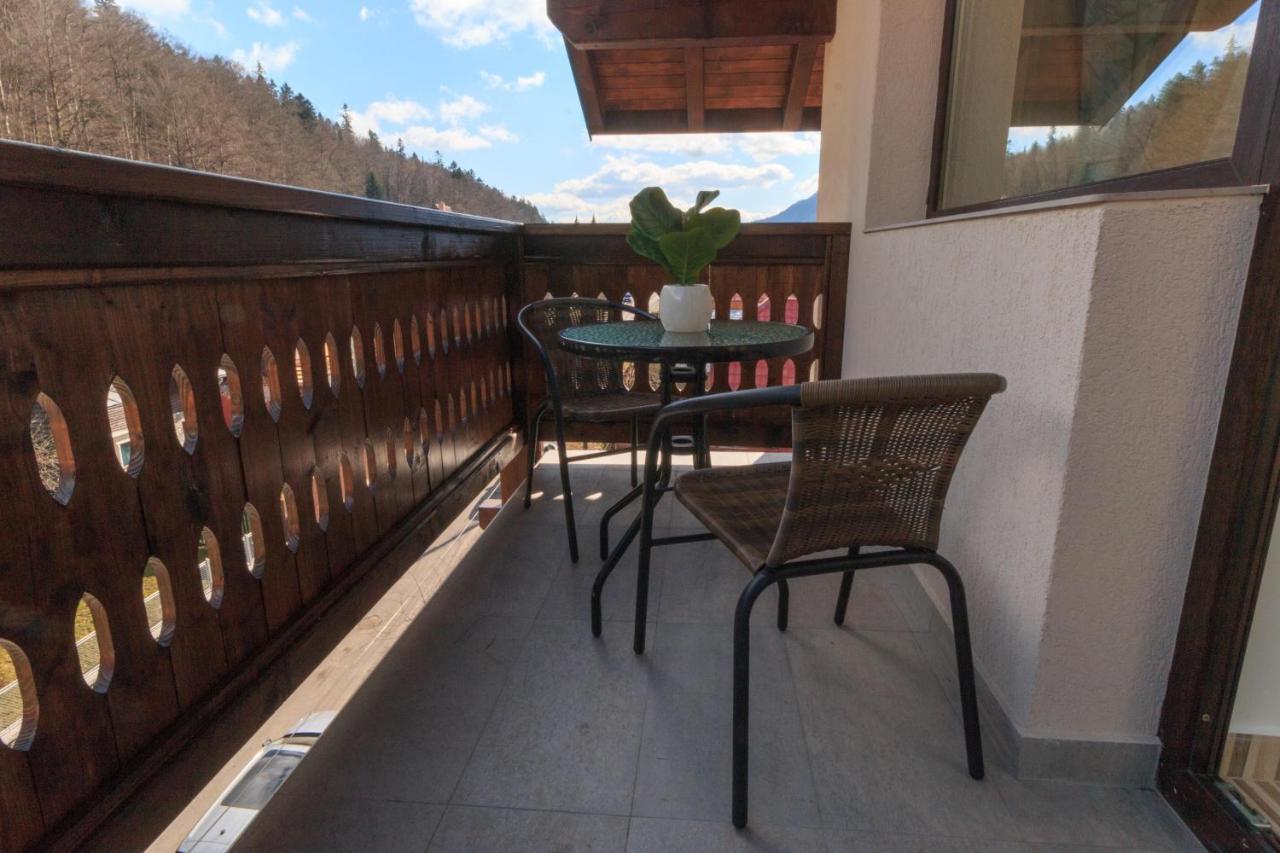 Stars & Mountain Apartment Buşteni Exteriér fotografie